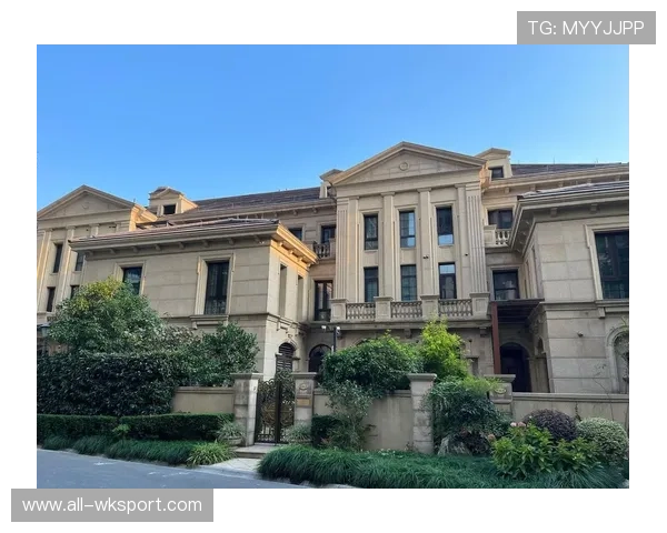 任子威训练完直接打车回别墅，这生活也太不真实了吧