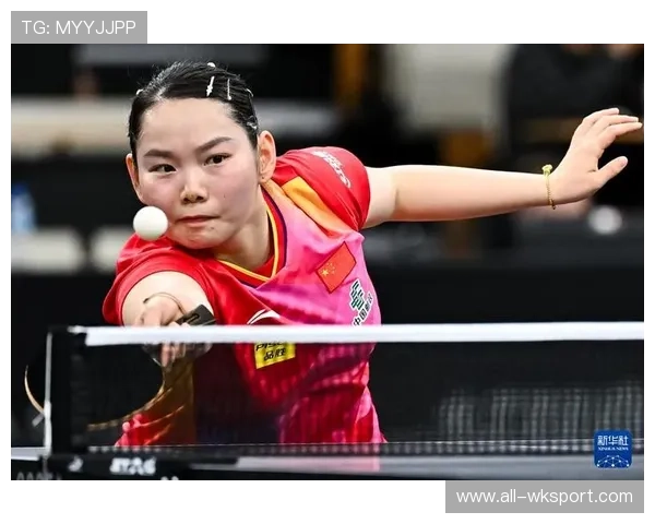 何卓佳这日常居然比比赛还严谨，感觉她生活在别人看不到的世界里