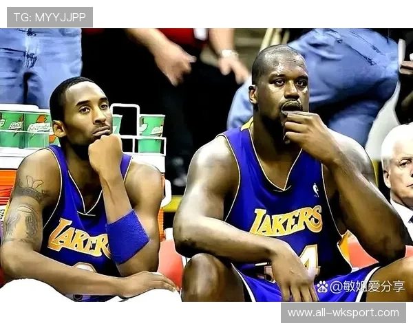 奥尼尔内线统治力如何改变湖人战术体系