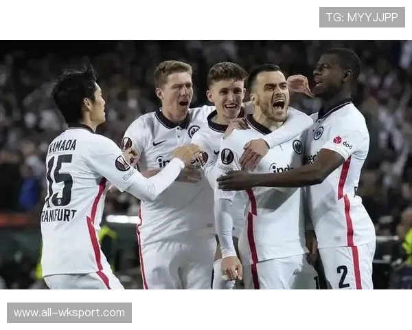 维尔茨 vs 贝林厄姆：新生代中场核心成长路径与战术适配差异