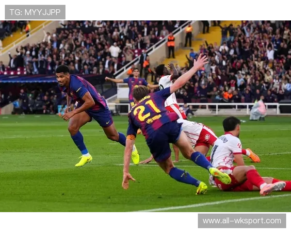 巴萨防线被打穿，整体压迫战术表现波动对本赛季防守稳定性造成挑战