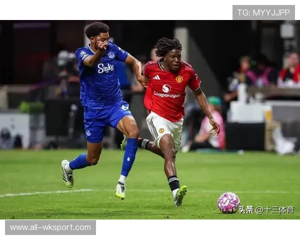 曼联更衣室矛盾再度曝光：对赛季争冠形势与球队稳定性产生影响